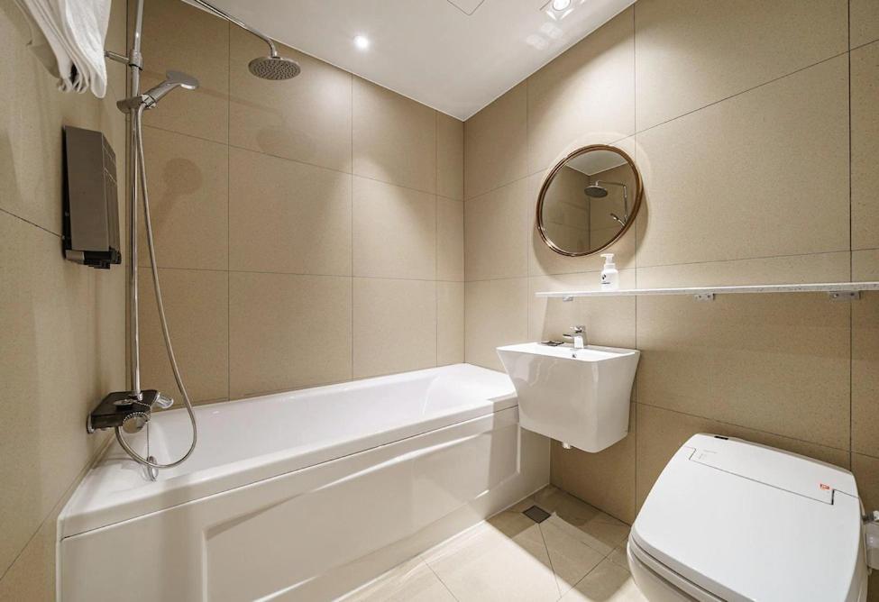 Brown-Dot Hotel Geomdan Inczhon Zewnętrze zdjęcie